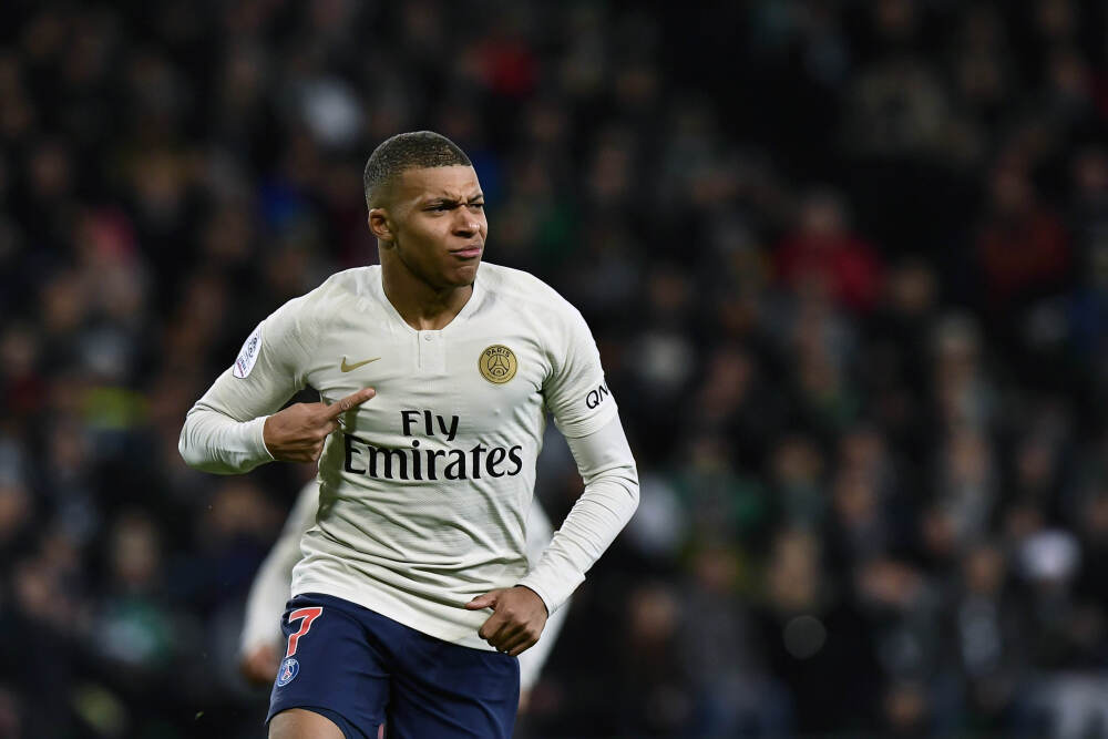 替补给力！冈萨雷斯10+10&正负值+37 加尔扎也两双&狂揽9前场板